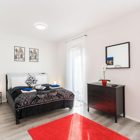 New Blue Danube Apartment With Balcony And Parking Budapest Exterior photo
