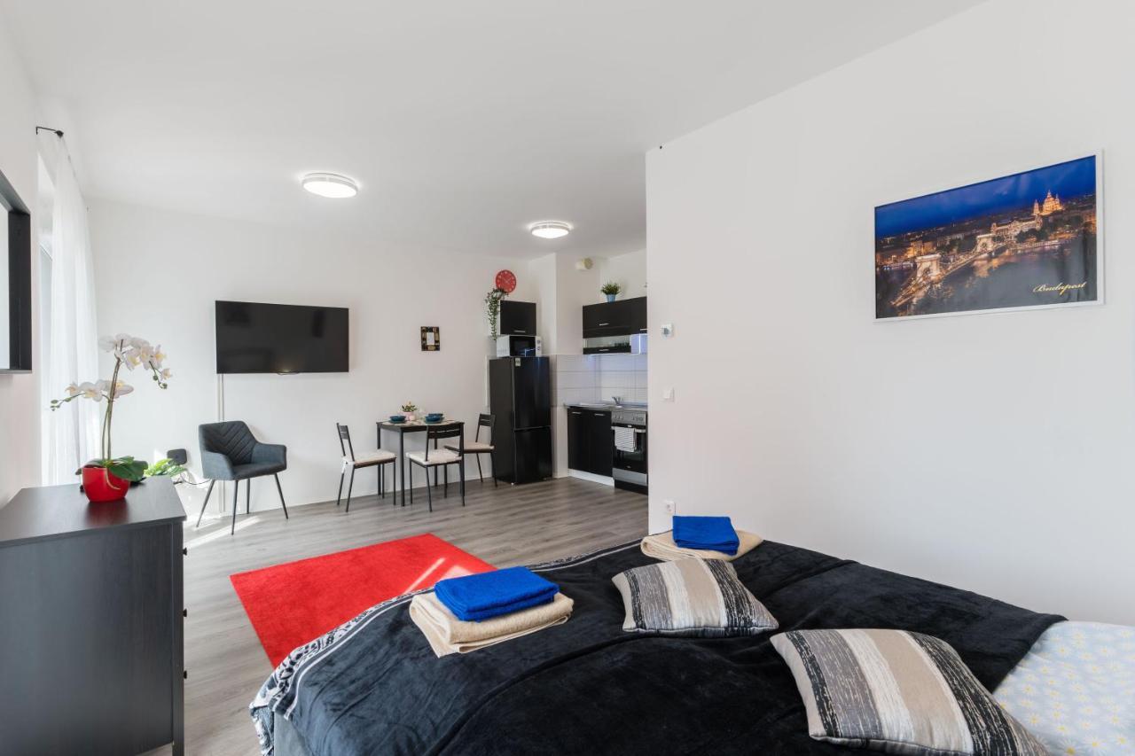 New Blue Danube Apartment With Balcony And Parking Budapest Exterior photo