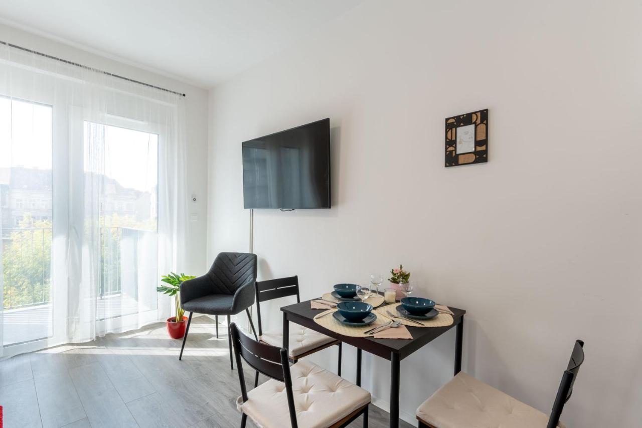 New Blue Danube Apartment With Balcony And Parking Budapest Exterior photo