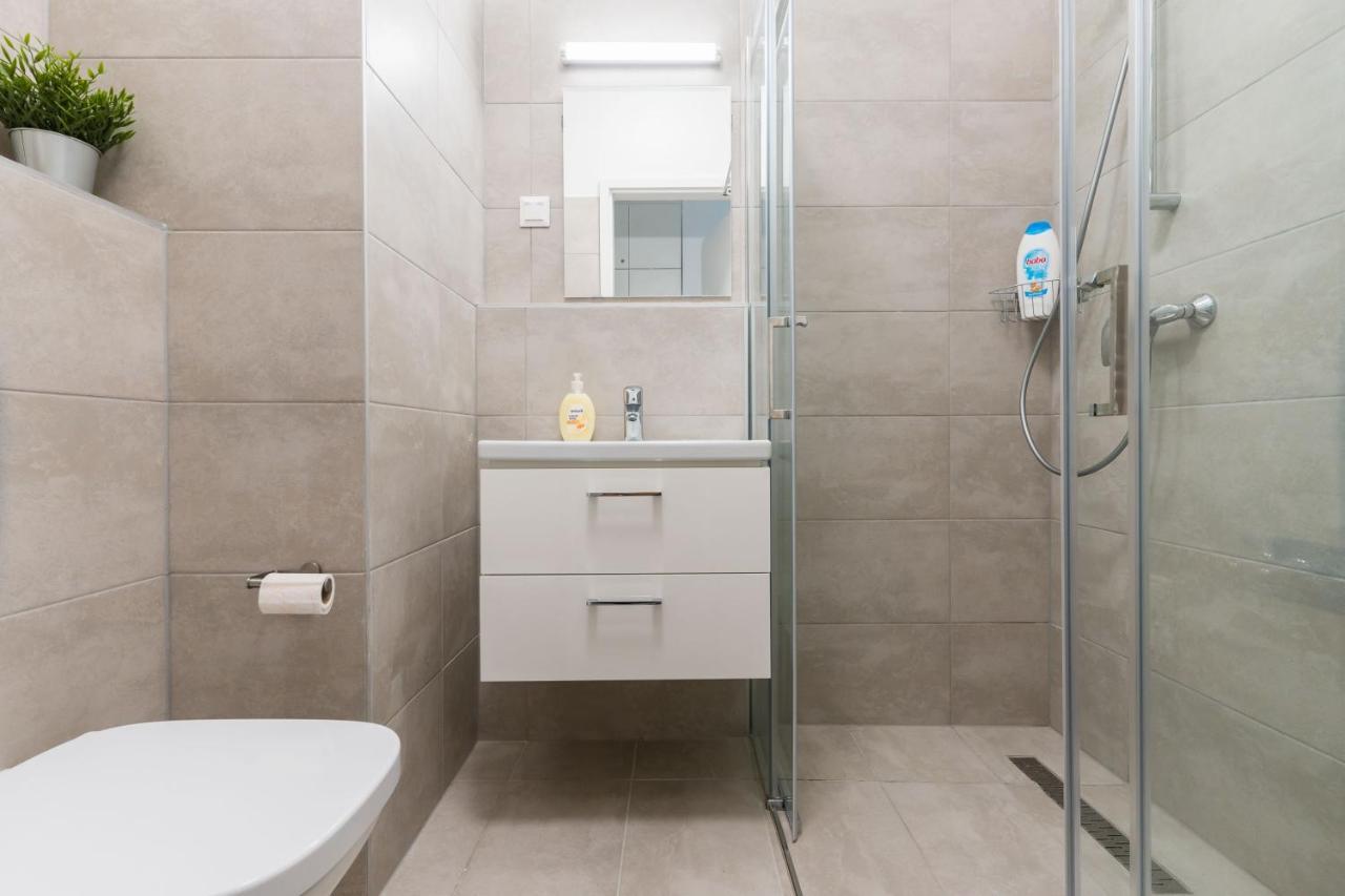 New Blue Danube Apartment With Balcony And Parking Budapest Exterior photo