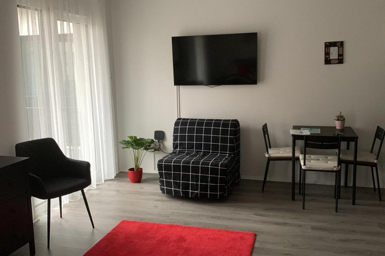 New Blue Danube Apartment With Balcony And Parking Budapest Exterior photo